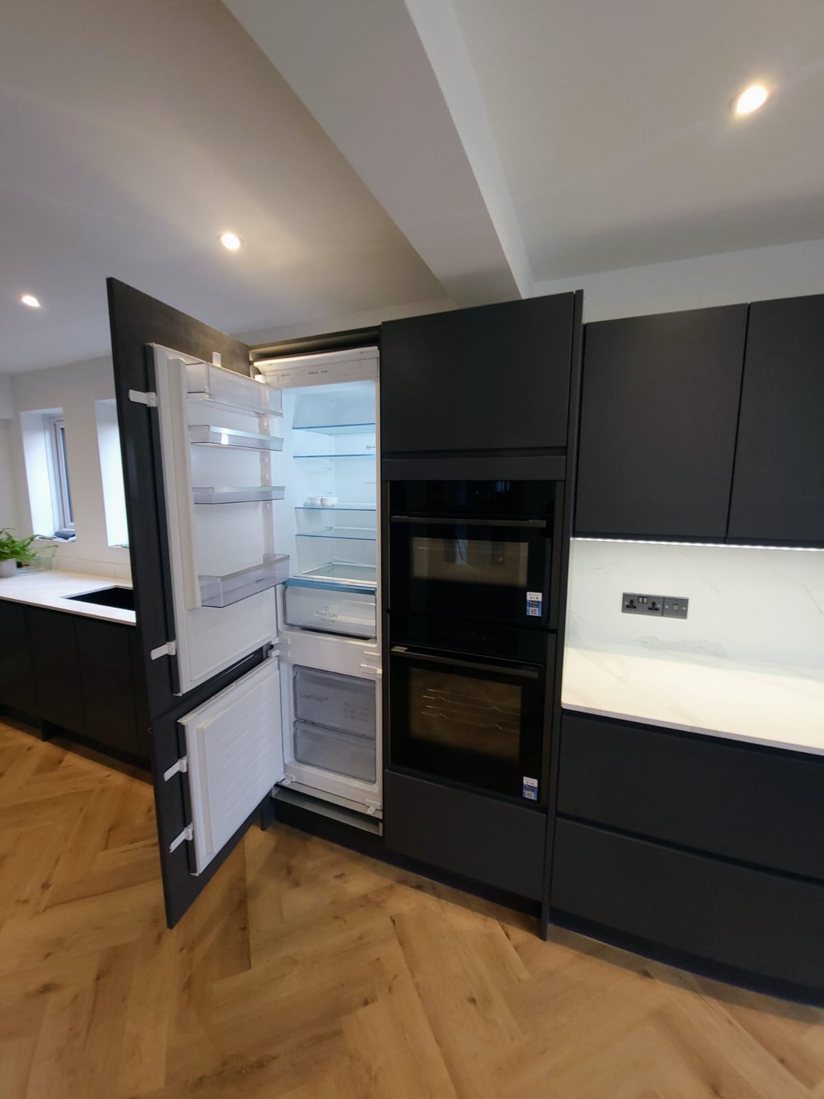 kitchen fitter Hereford